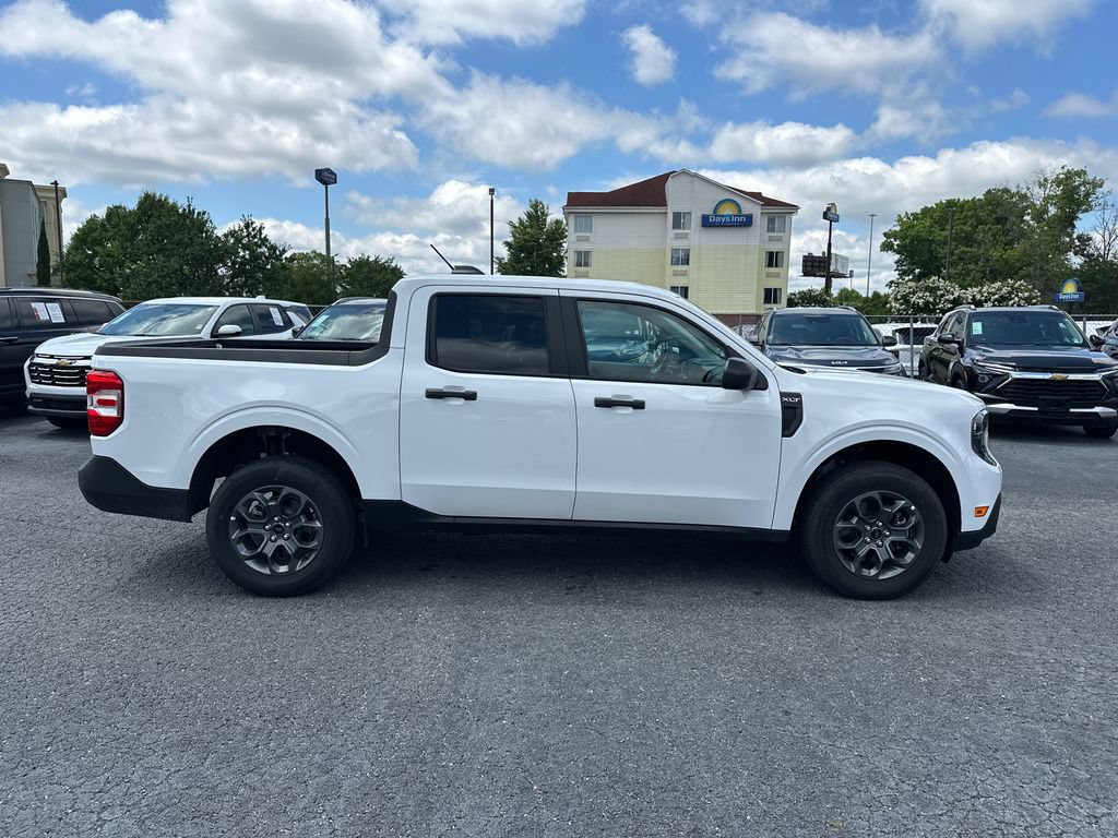 Used 2026 Ford Maverick XLT FWD image 8