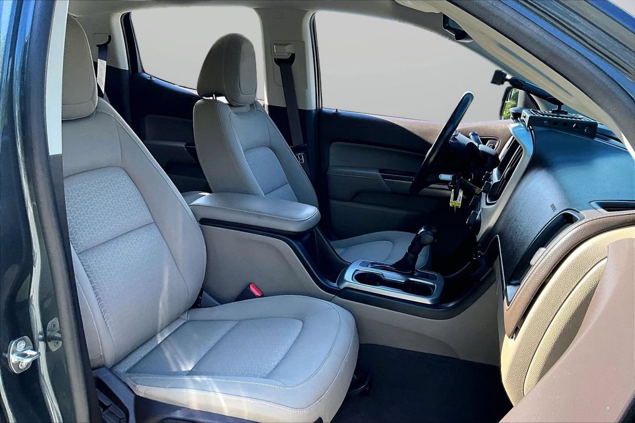 Used 2020 GMC Canyon SLE w/ Elevation Edition AWD/4WD image 22