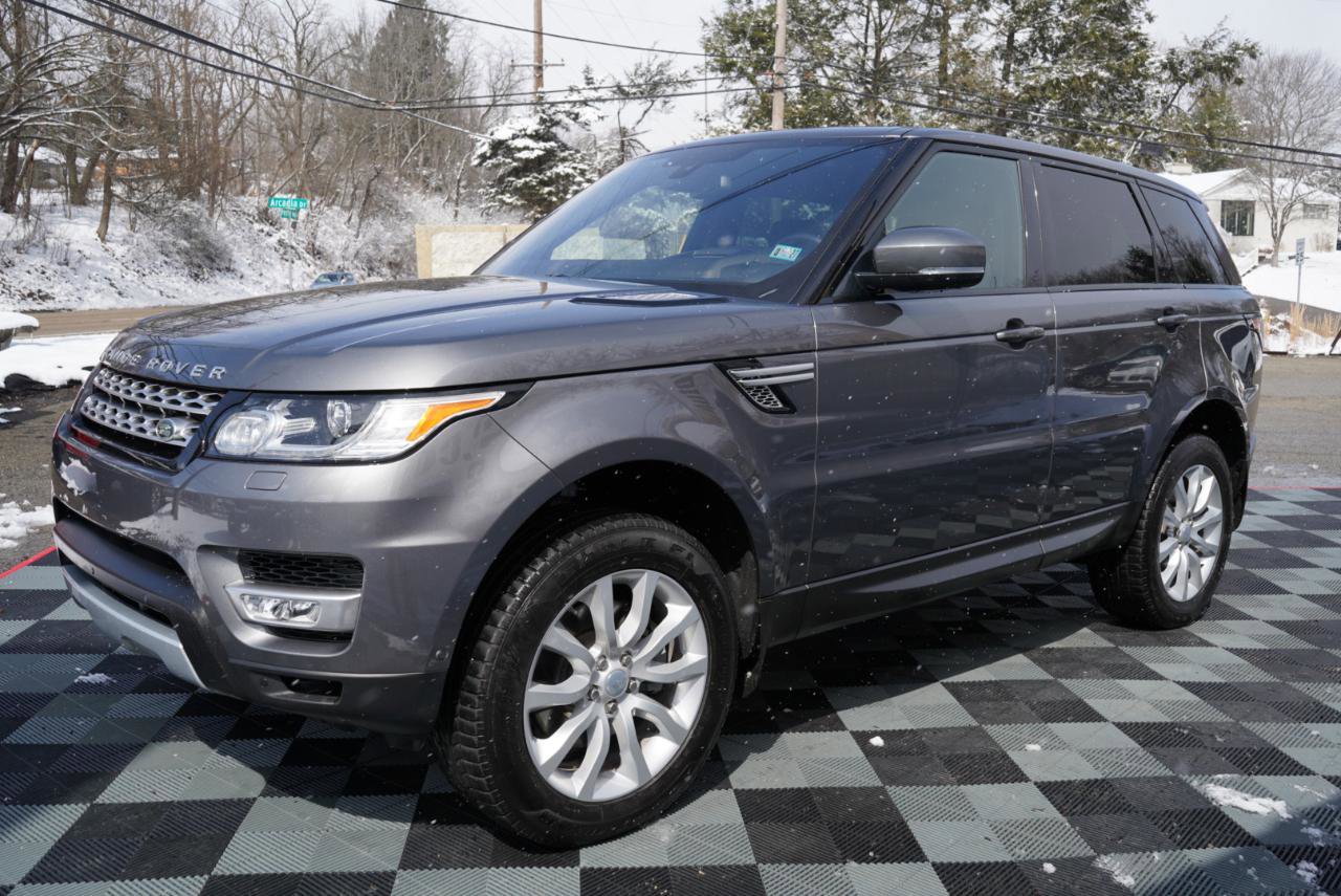 Used 2016 Land Rover Range Rover Sport HSE image 12