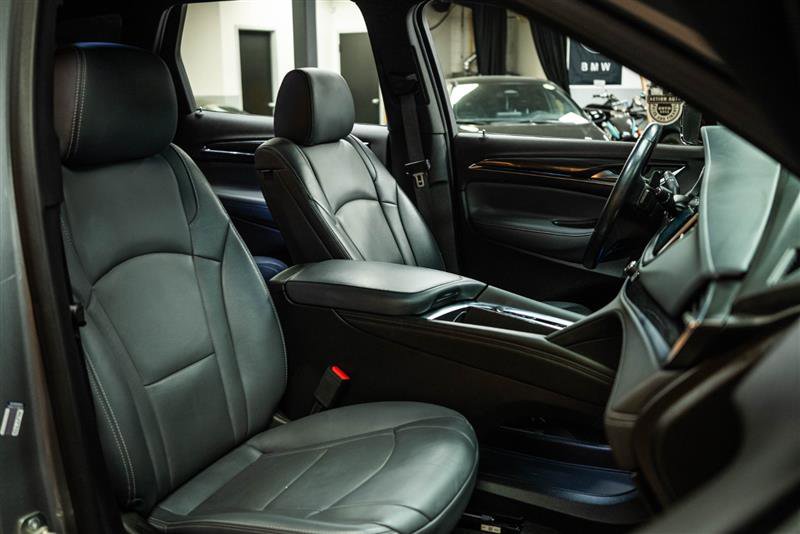 Used 2024 Buick Enclave Premium image 15