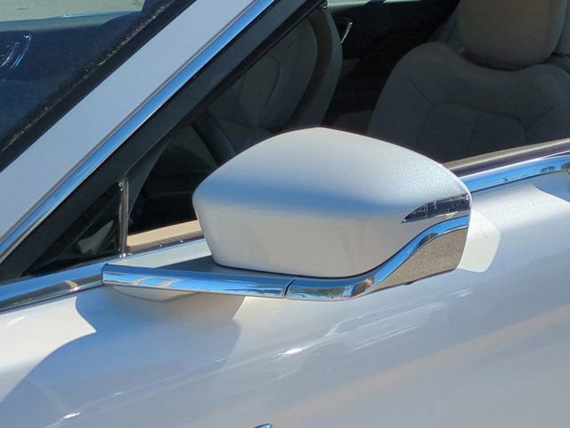 Used 2019 Lincoln Continental Reserve image 11