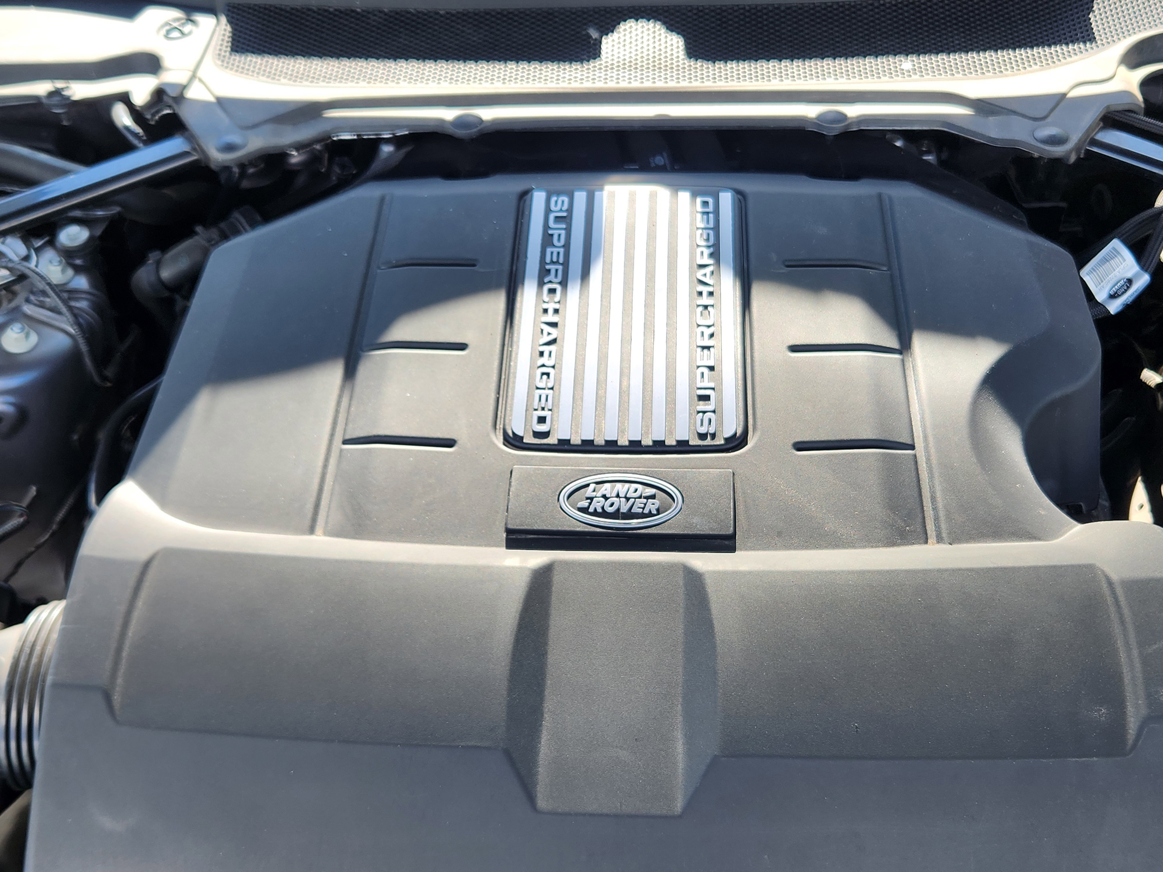 Used 2017 Land Rover Range Rover Sport AWD/4WD image 22