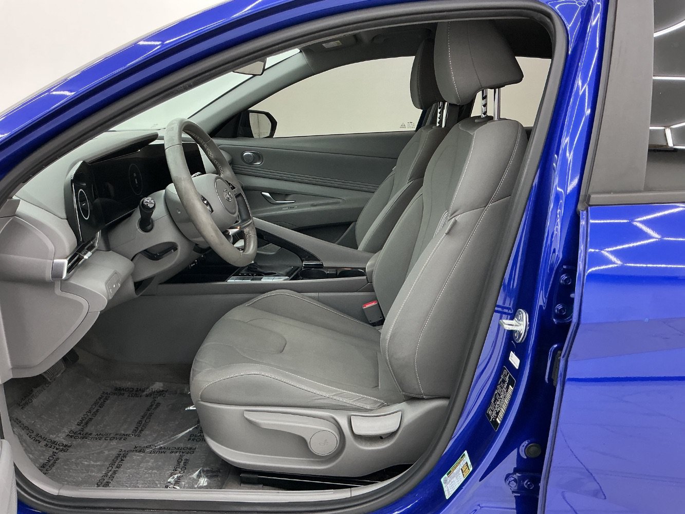 Used 2023 Hyundai Elantra SEL w/ Convenience Package FWD image 14