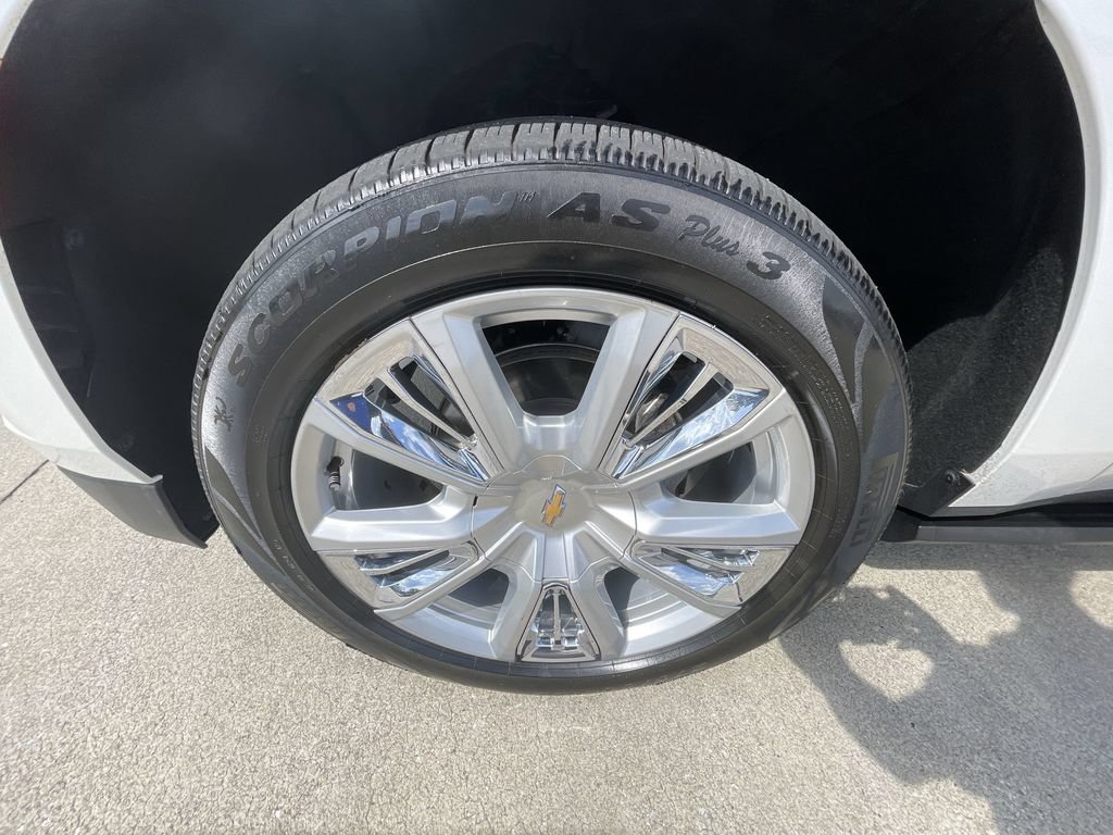 Certified 2022 Chevrolet Tahoe High Country AWD/4WD image 34