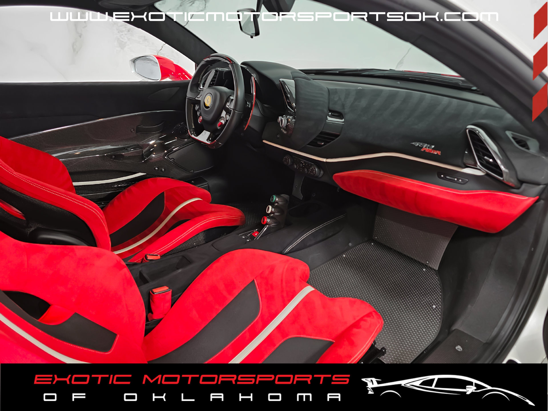 Used 2020 Ferrari 488 Pista Coupe RWD image 21