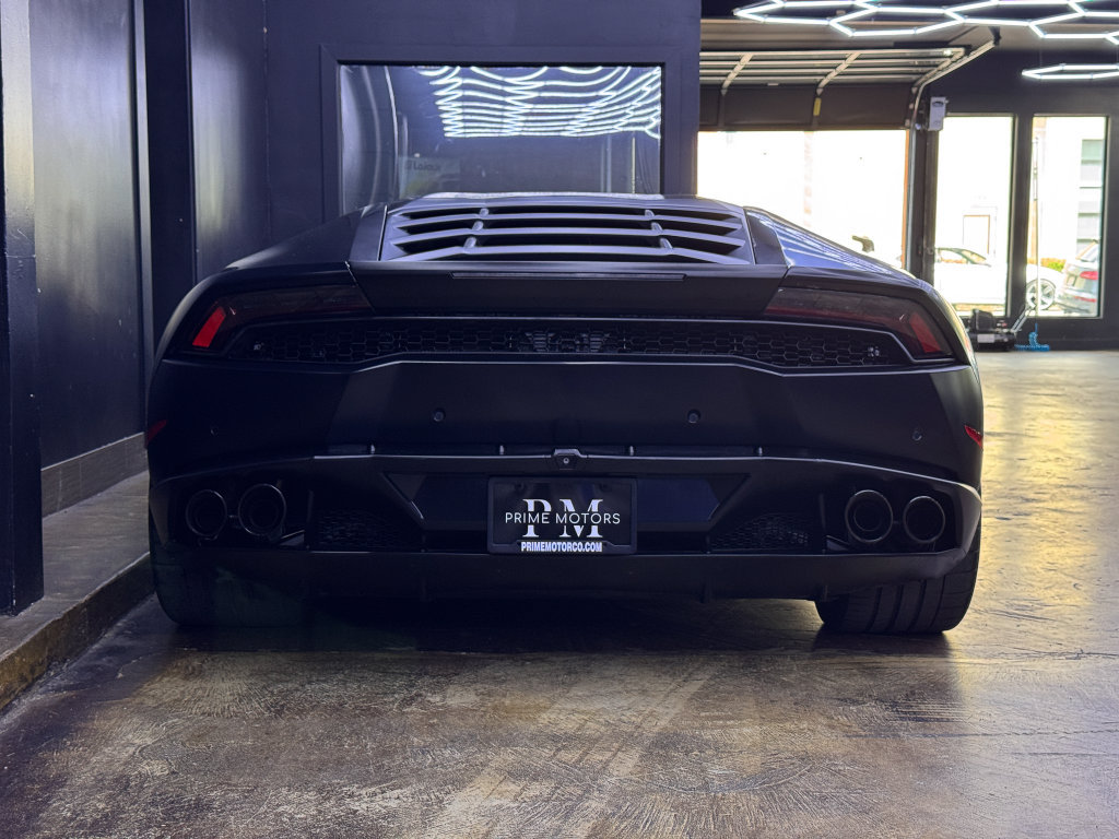 Used 2017 Lamborghini Huracan LP 610-4 AWD/4WD image 9