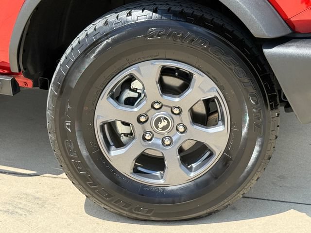 Used 2024 Ford Bronco Big Bend AWD/4WD image 2