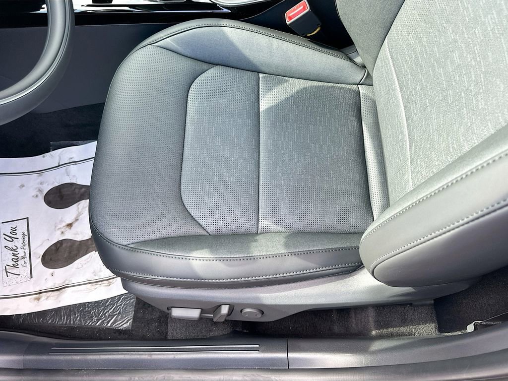 New 2026 Kia Niro SX Touring image 20