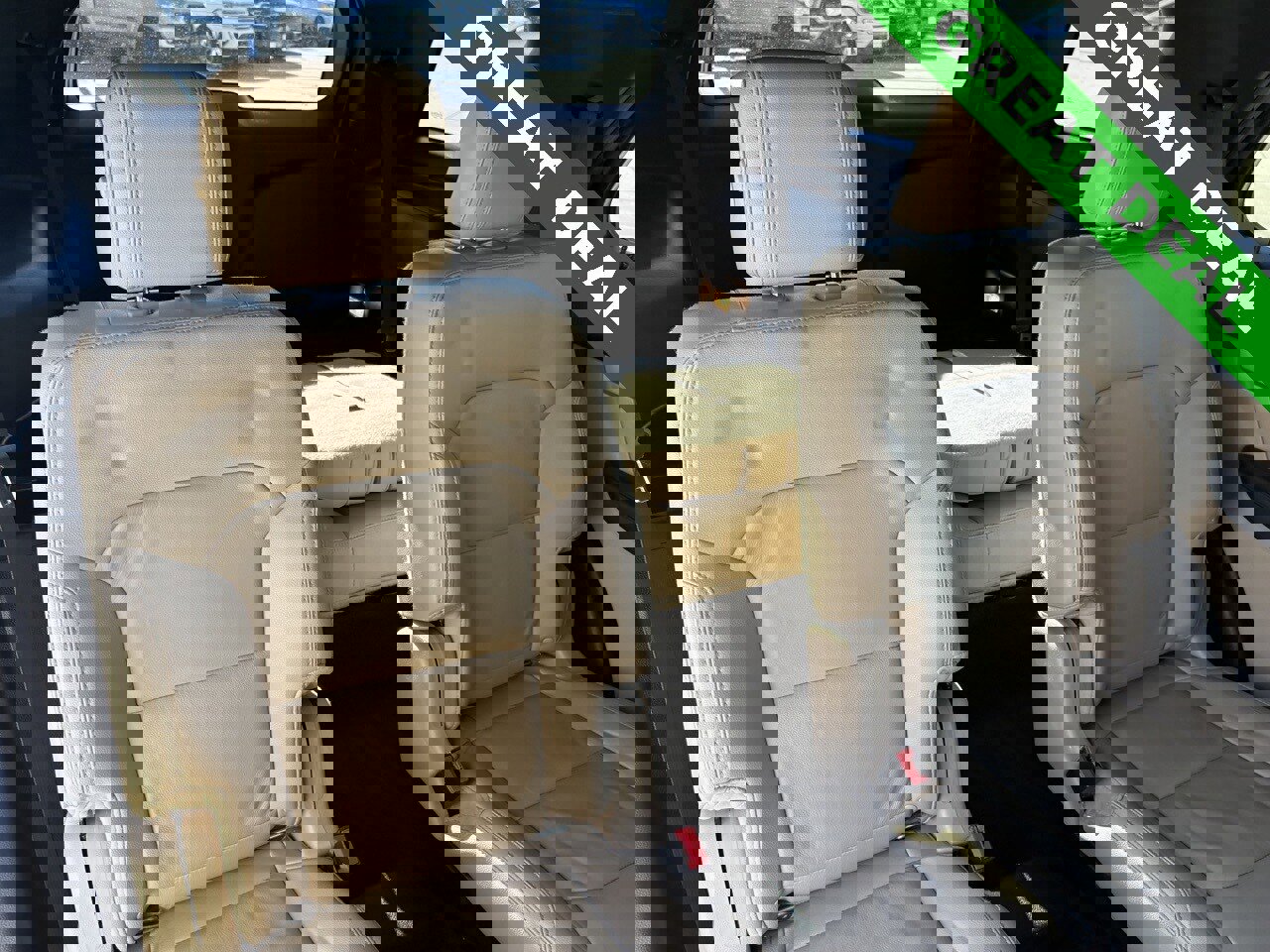 Used 2017 Ford Explorer XLT w/ Equipment Group 202A image 36