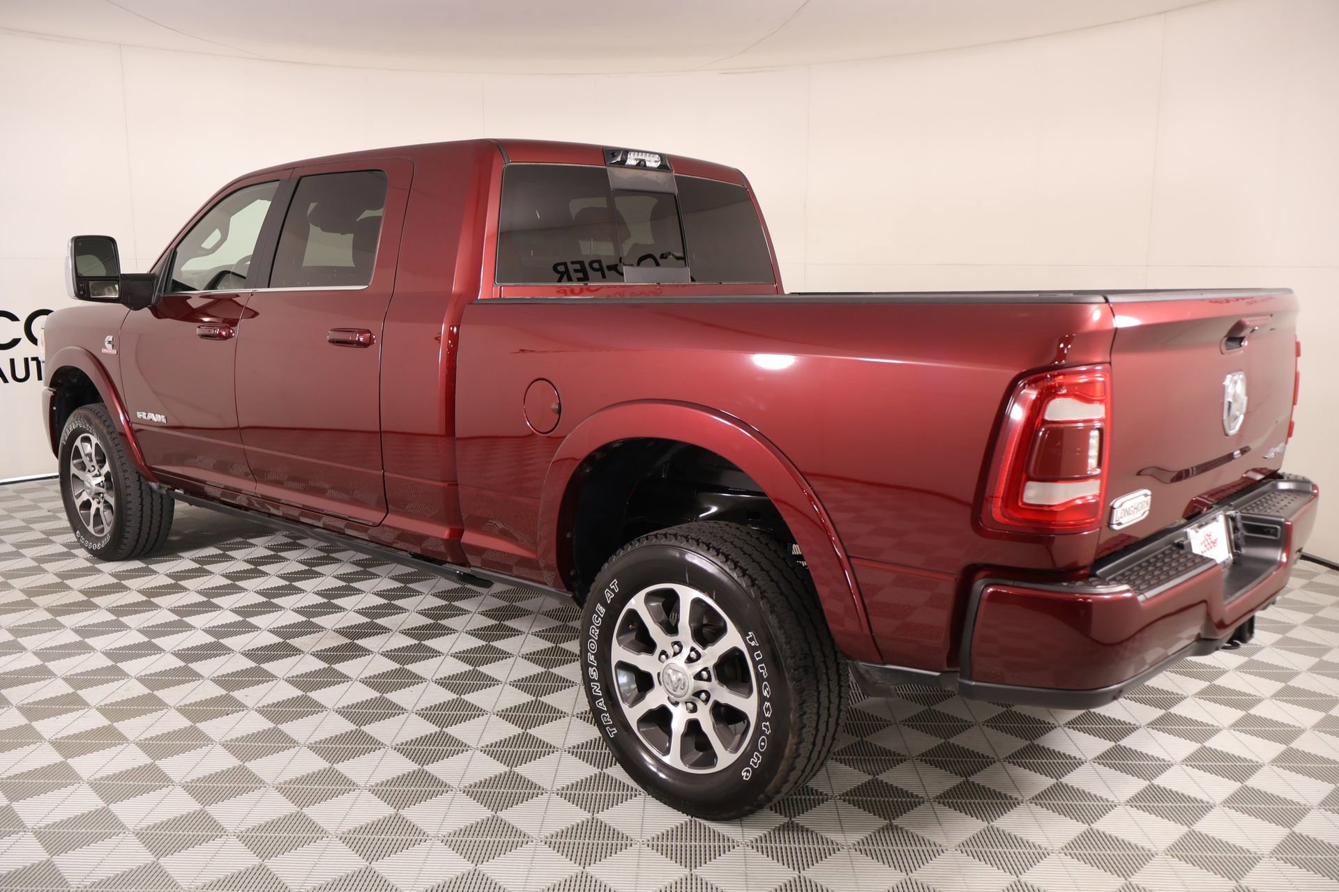 Used 2024 RAM 2500 Limited w/ Safety Group AWD/4WD image 24