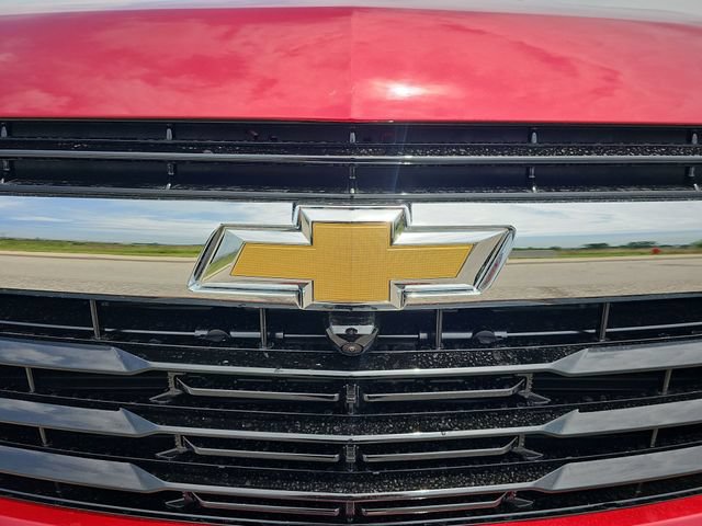 New 2026 Chevrolet Suburban LS w/ Max Trailering Package AWD/4WD image 31