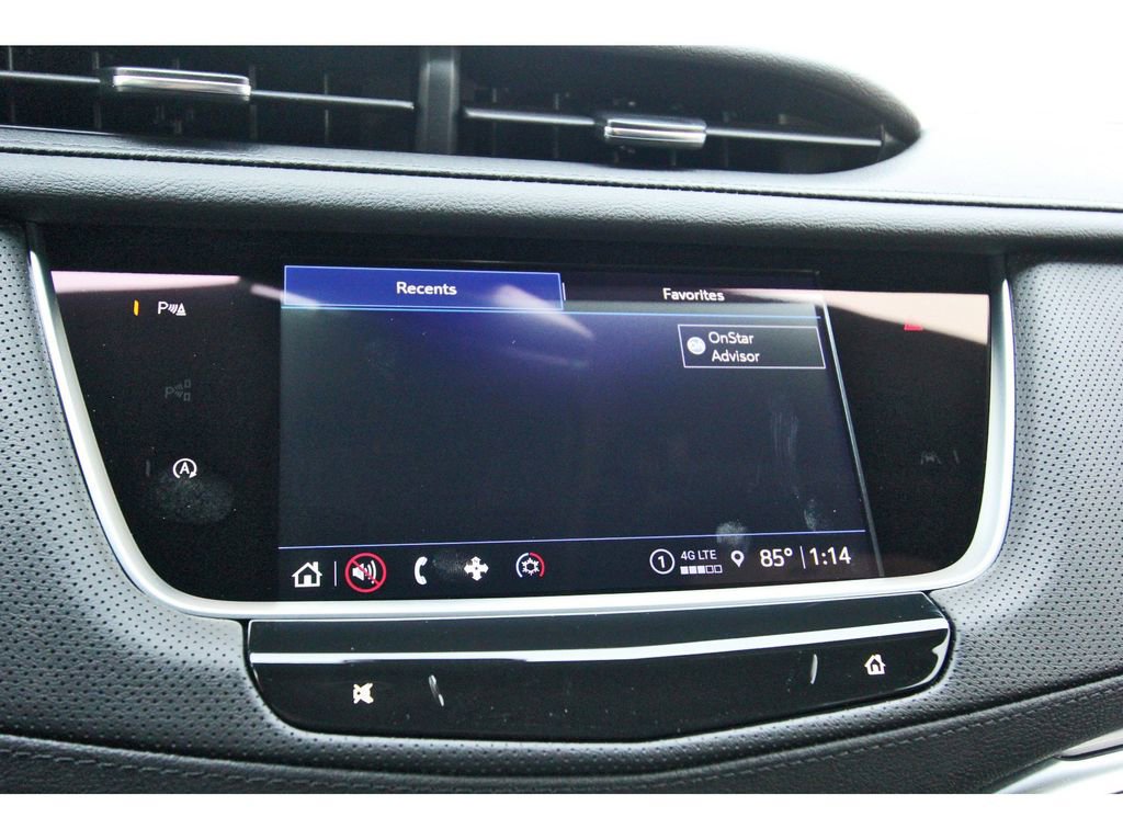 New 2025 Cadillac XT5 Luxury image 17