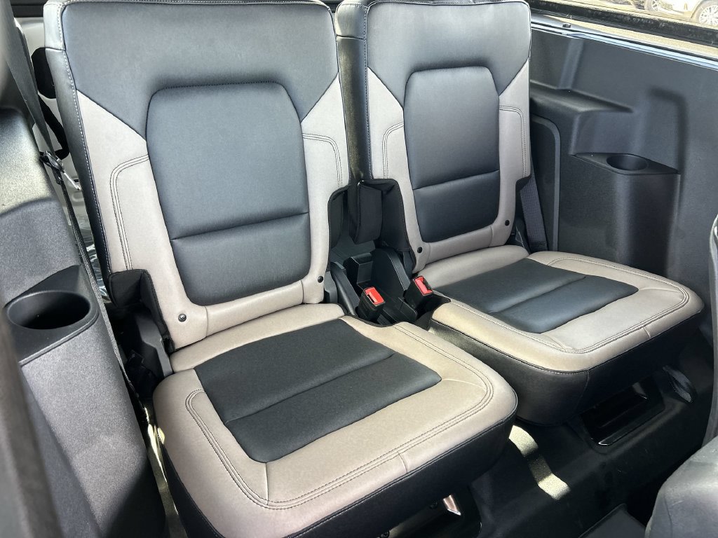 Used 2024 Ford Bronco Big Bend w/ Sasquatch Package AWD/4WD image 27