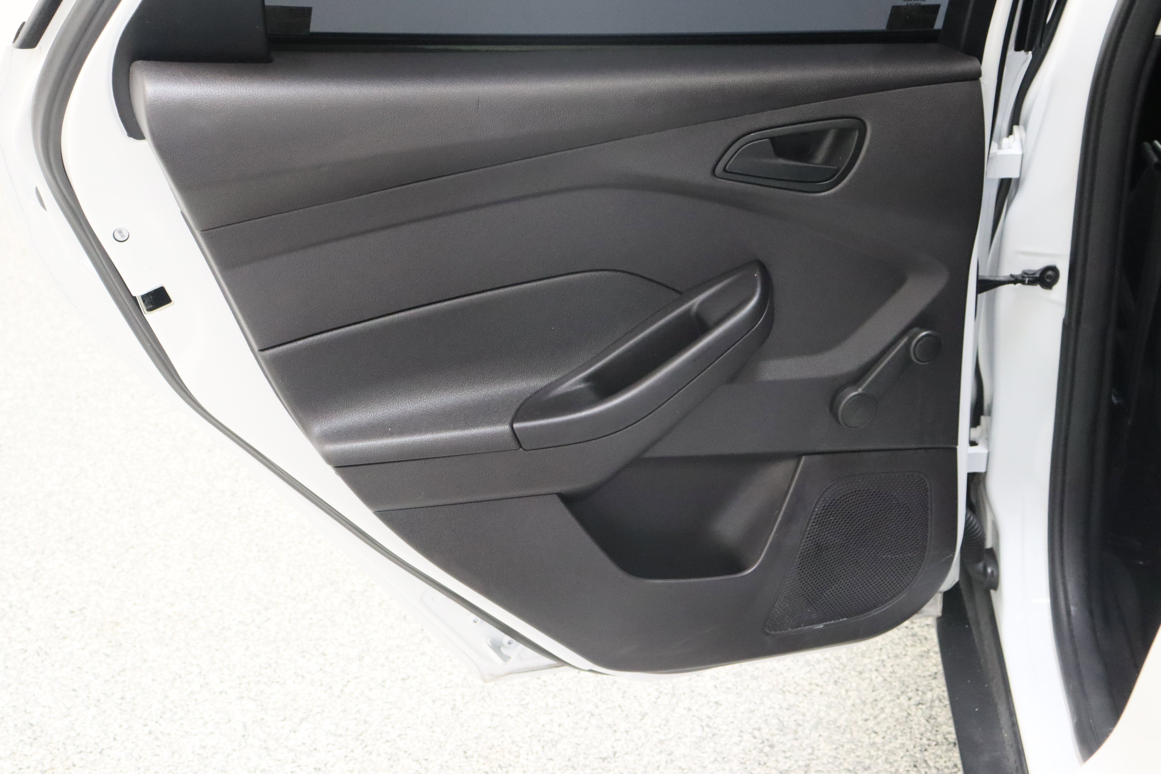 Used 2014 Ford Focus S FWD image 21