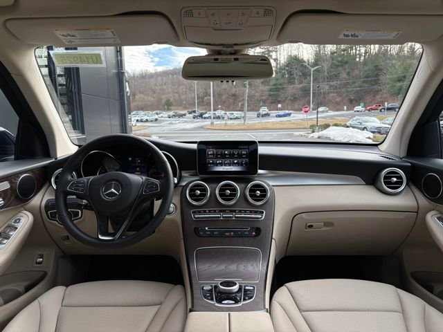 Used 2019 Mercedes-Benz GLC 300 4MATIC image 26
