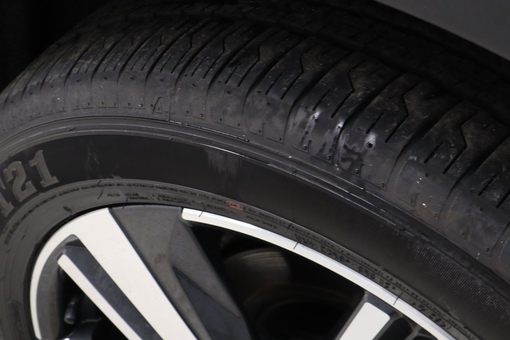 Certified 2023 Nissan Rogue Platinum w/ Platinum Premium Package image 21