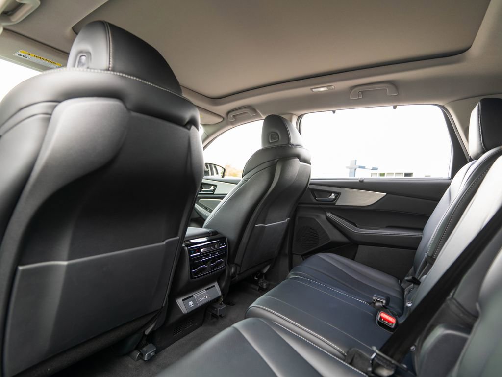 Certified 2023 Acura MDX SH-AWD w/ Technology Package image 19