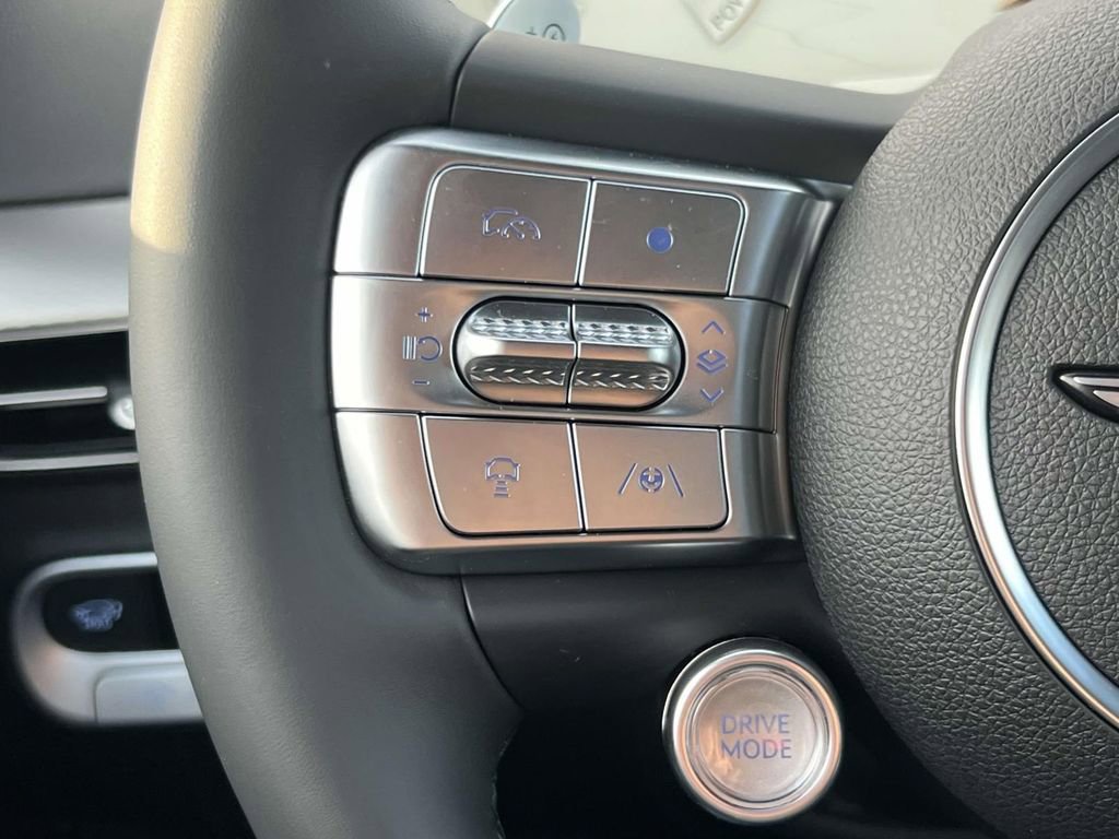 New 2025 Genesis GV60 Advanced AWD/4WD image 22