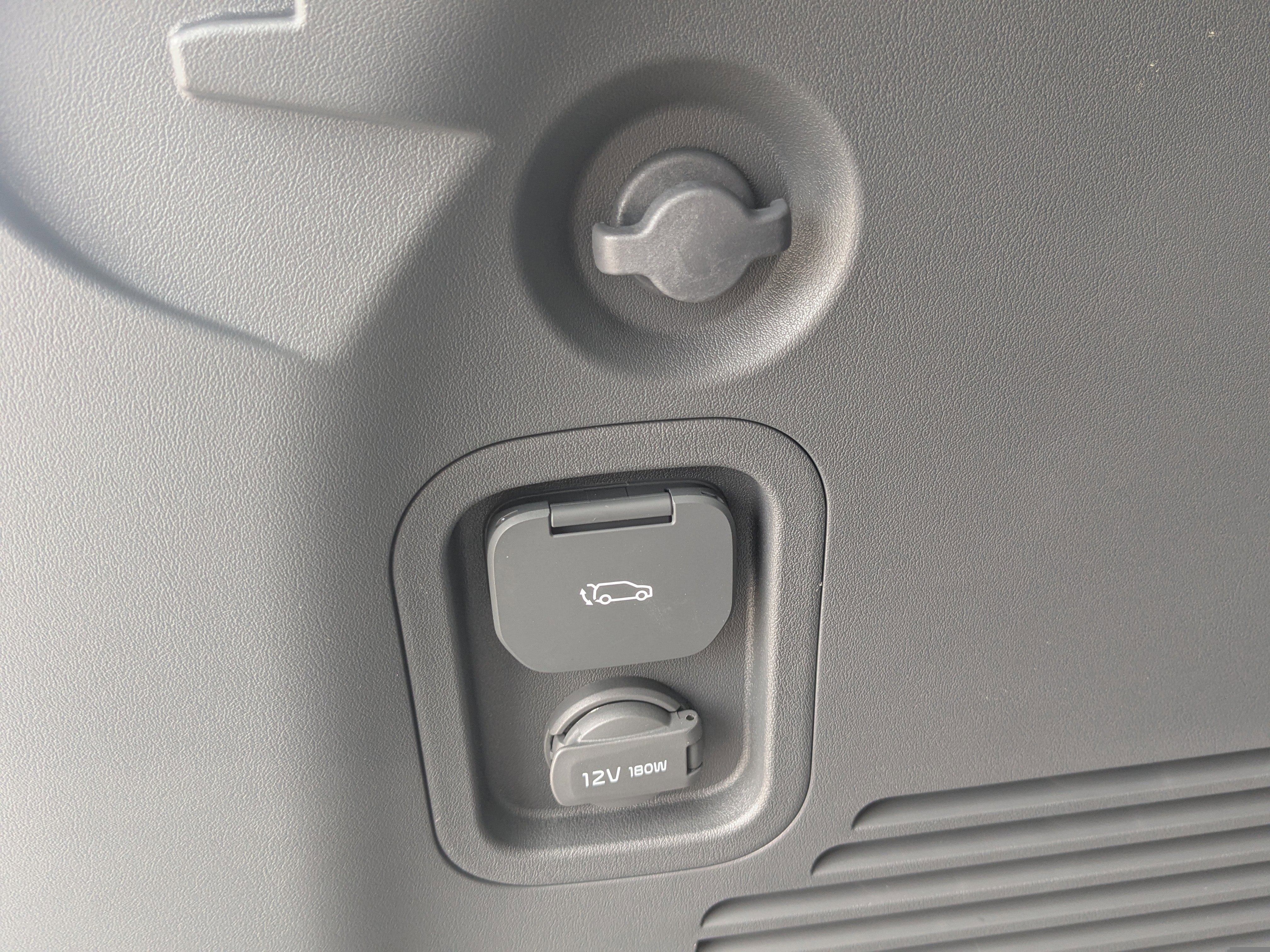 New 2026 Kia EV9 Wind AWD/4WD image 16
