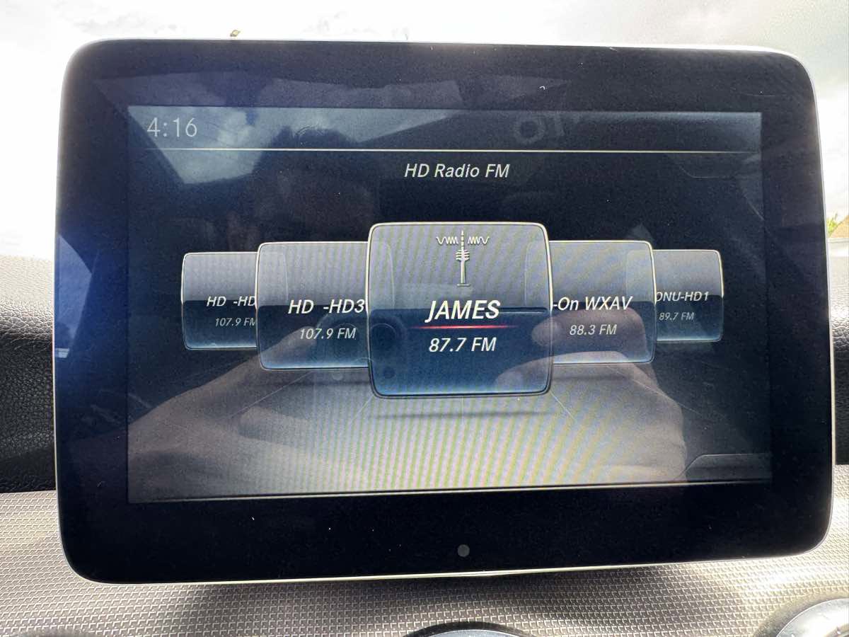 Used 2017 Mercedes-Benz CLA 250 image 16