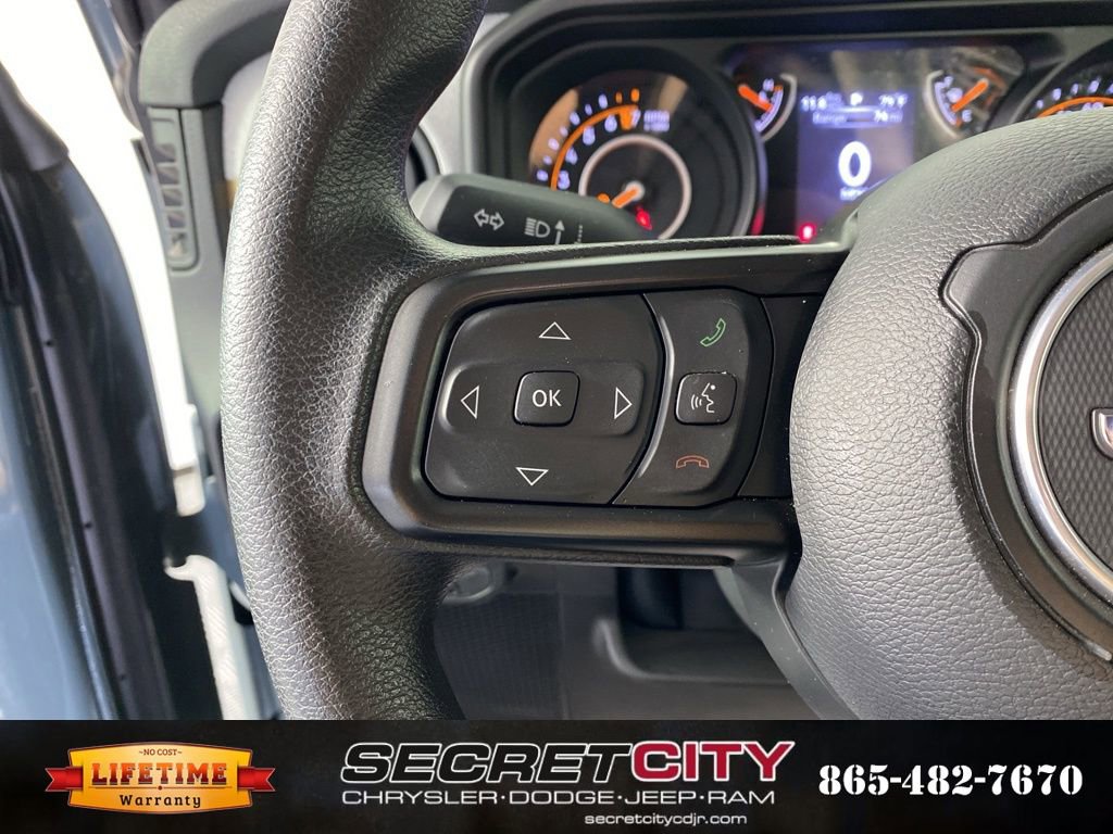 Used 2024 Jeep Gladiator Sport image 15