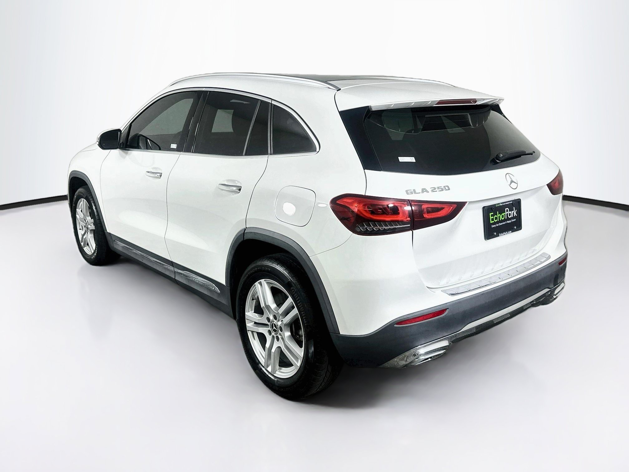 Used 2023 Mercedes-Benz GLA 250 w/ Premium Package image 5