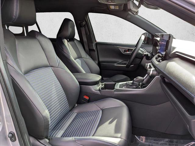 Certified 2025 Toyota RAV4 XSE w/ Advanced Technology Package image 21