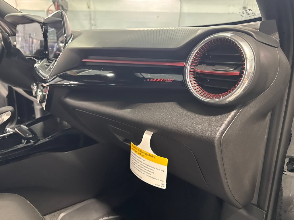 New 2026 Chevrolet Trax RS w/ Driver Confidence Package FWD image 35
