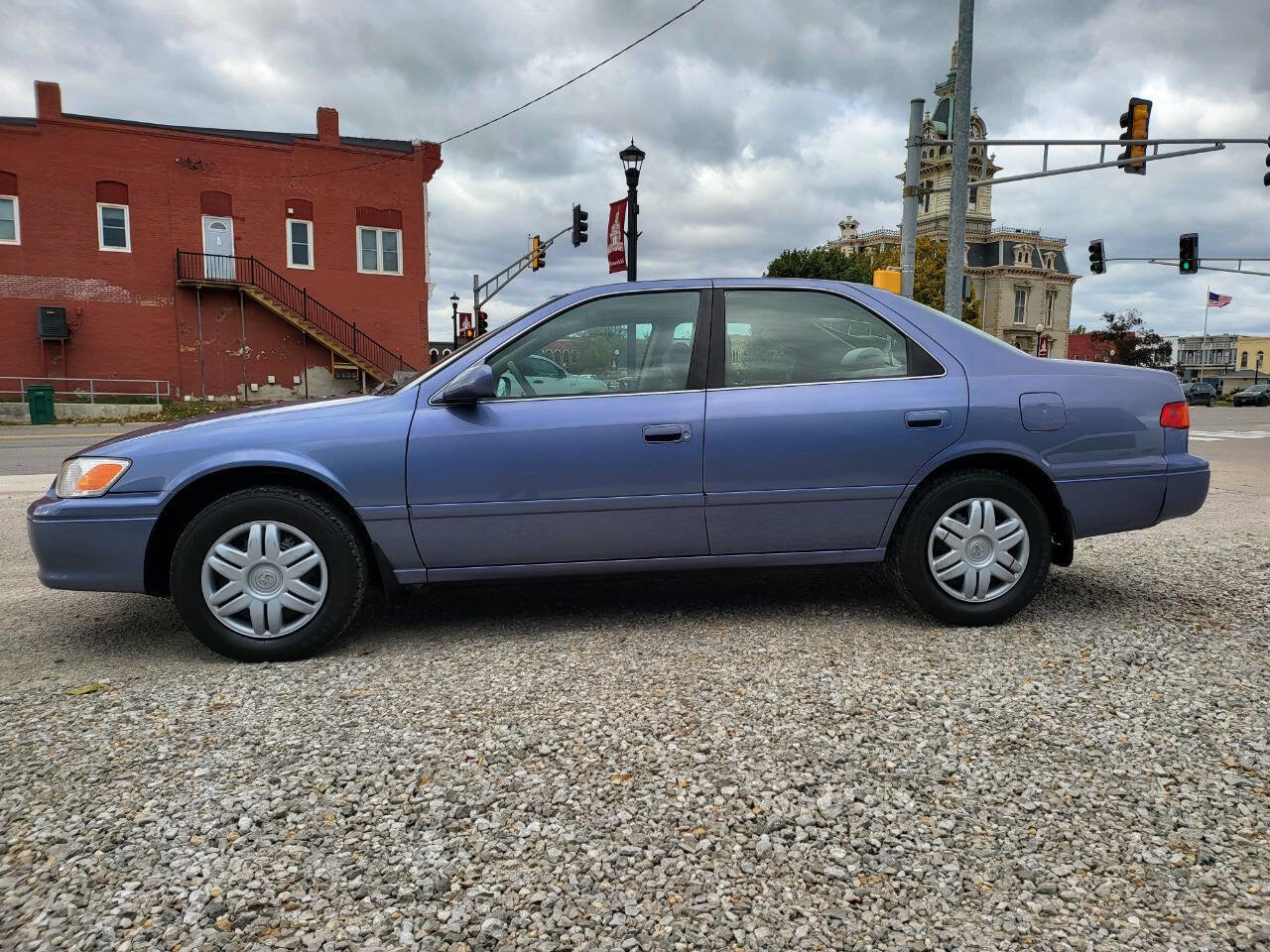 Used 2000 Toyota Camry LE image 6