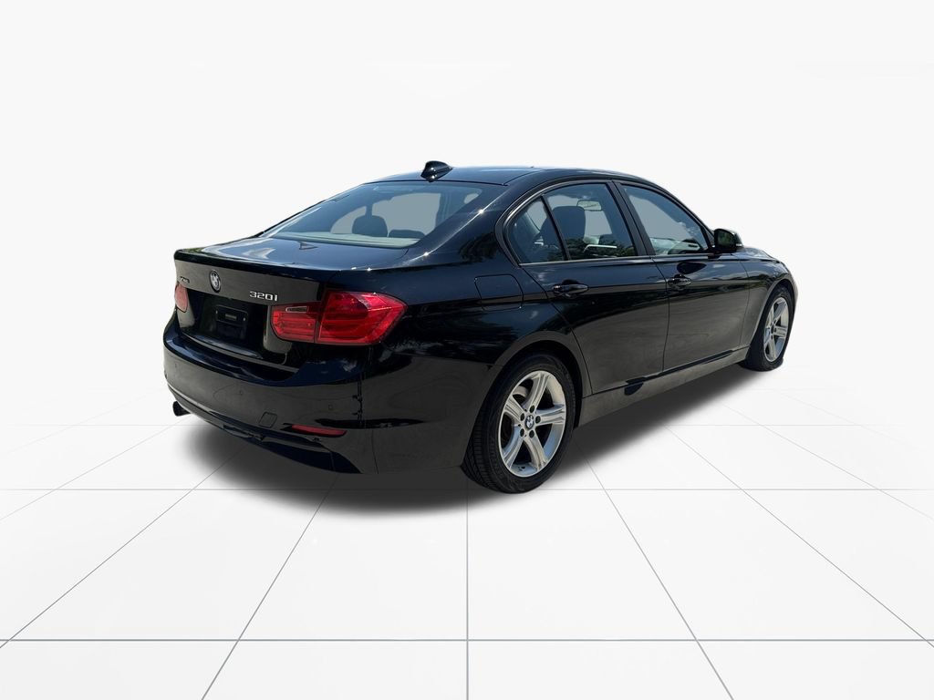 Used 2015 BMW 320i xDrive Sedan AWD/4WD image 8