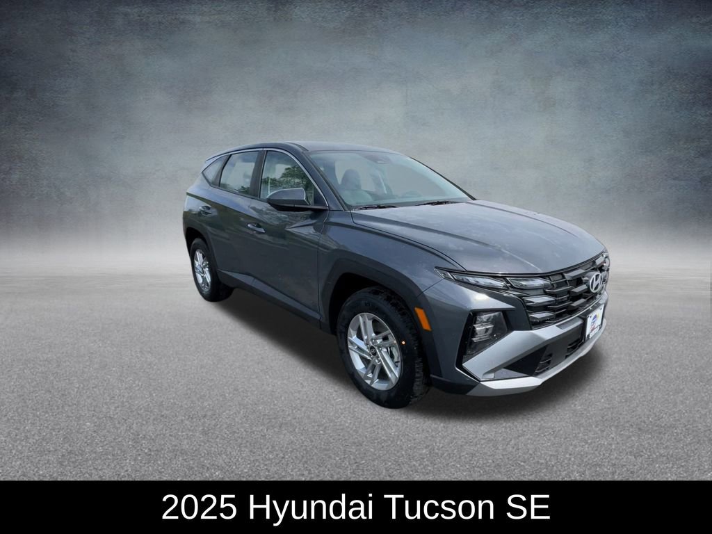 Used 2025 Hyundai Tucson SE image 3