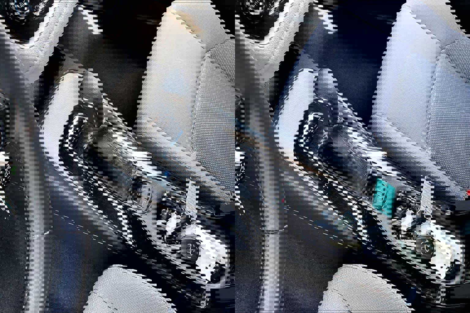 Used 2021 Toyota Corolla SE image 16