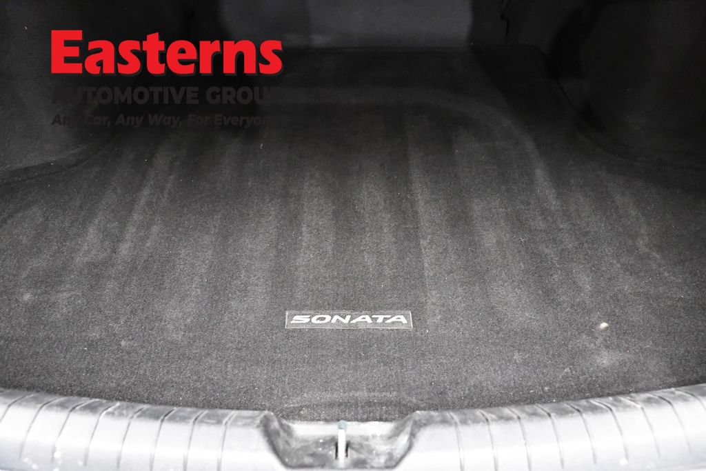 Used 2023 Hyundai Sonata SEL FWD image 9