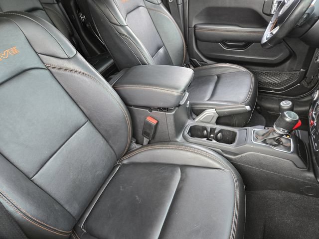 Used 2022 Jeep Gladiator Mojave w/ LED Lighting Group AWD/4WD image 11