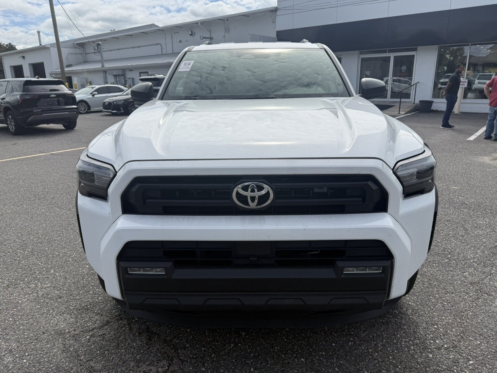 Used 2025 Toyota 4Runner SR5 AWD/4WD image 8