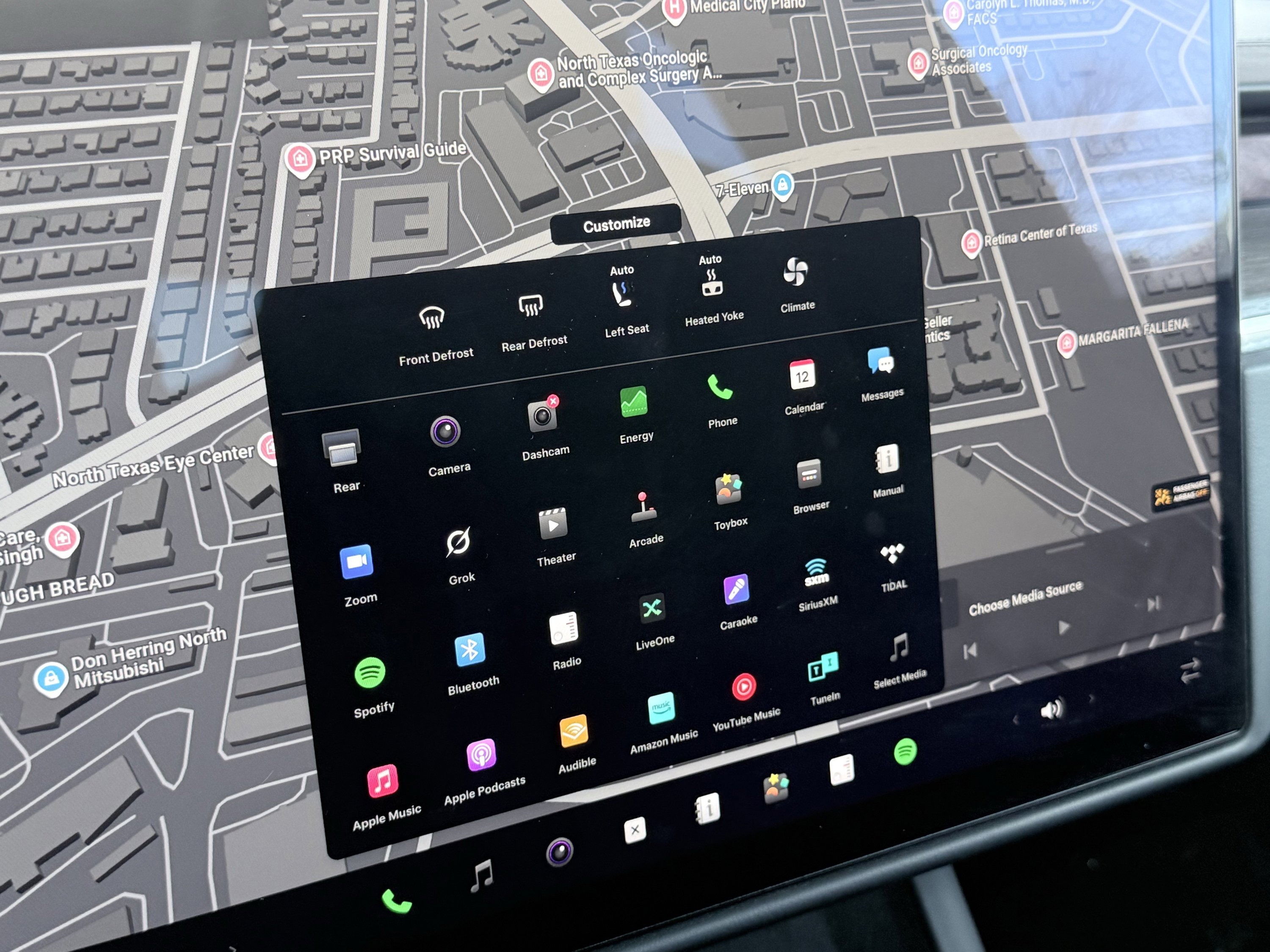 Used 2023 Tesla Model X image 83