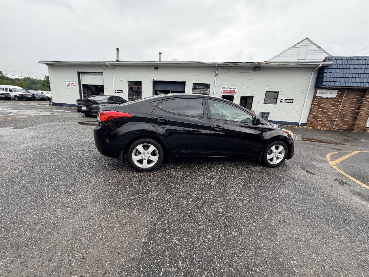 Used 2012 Hyundai Elantra GLS w/ Preferred Pkg 3 FWD image 22