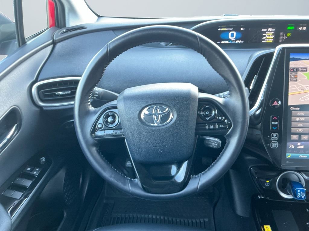 Used 2022 Toyota Prius Prime XLE image 12