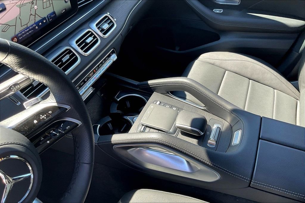 New 2025 Mercedes-Benz GLS 450 4MATIC image 8