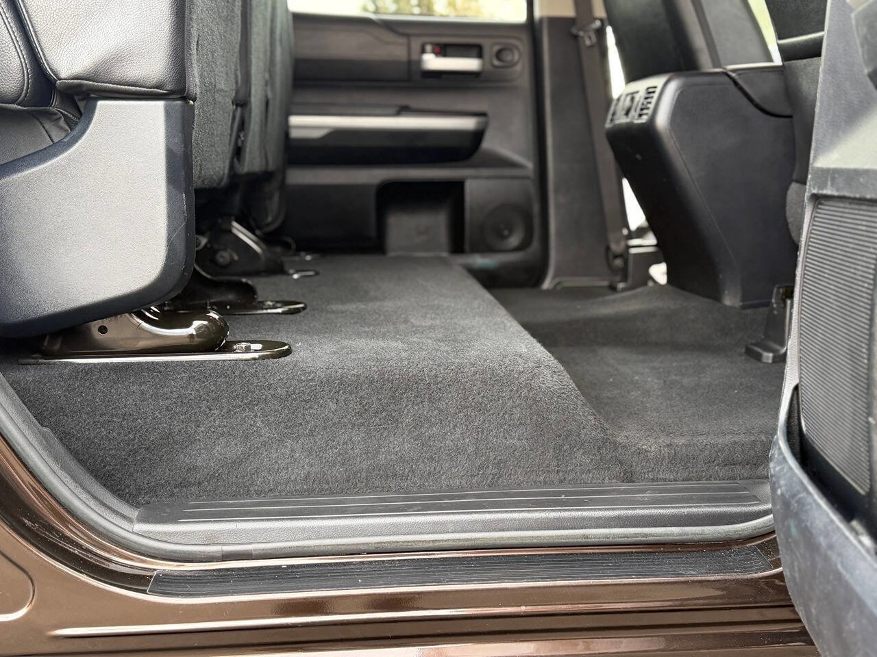 Used 2018 Toyota Tundra Limited w/ Limited Premium Package image 61