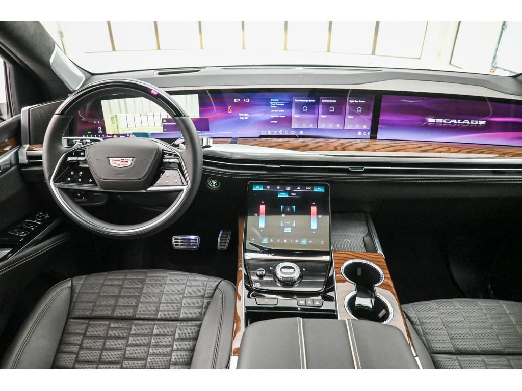 New 2025 Cadillac Escalade Sport Platinum w/ LPO, ONYX Package AWD/4WD image 19