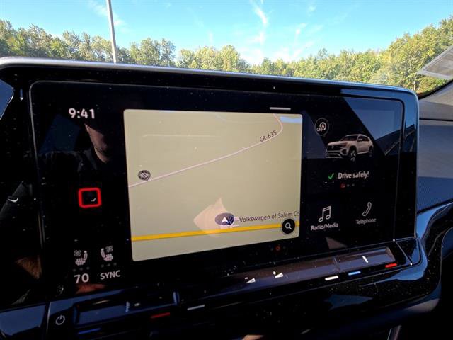 New 2025 Volkswagen Atlas Cross Sport SEL R-Line image 18