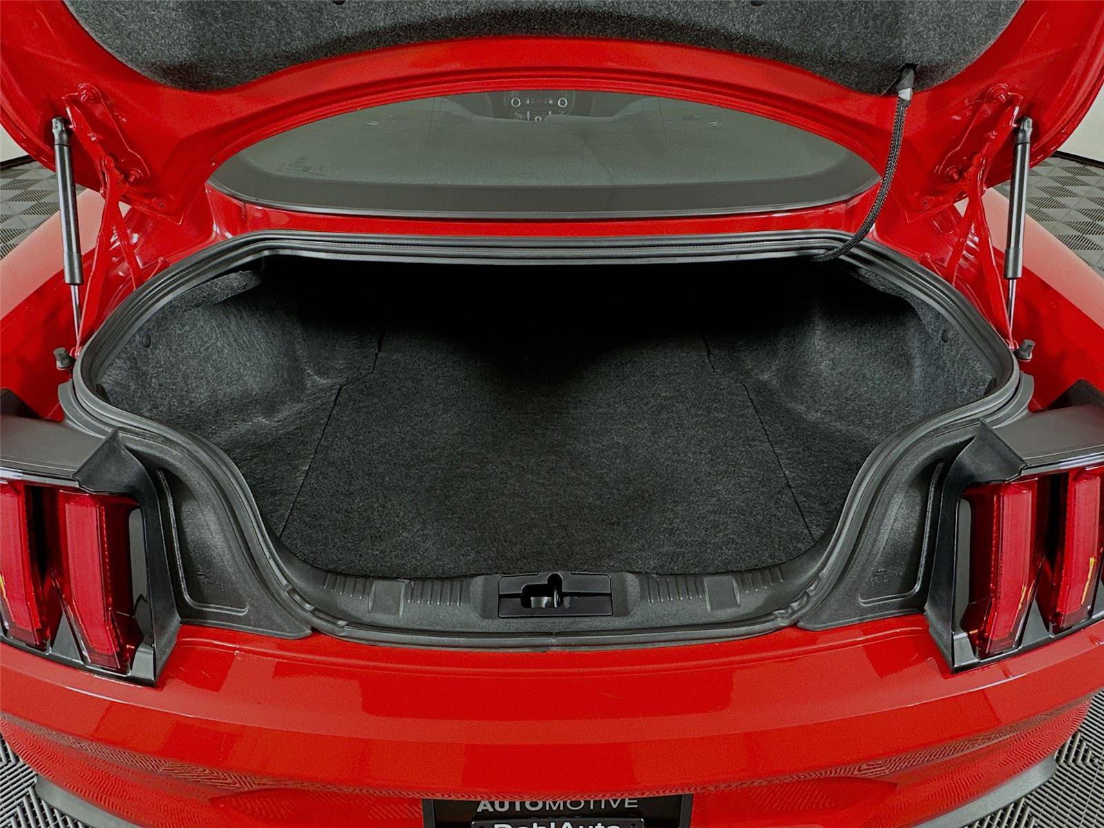 Used 2021 Ford Mustang GT RWD image 25