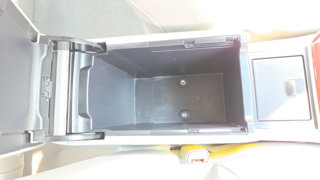 Used 2013 Toyota Camry XLE w/ Leather Pkg FWD image 55