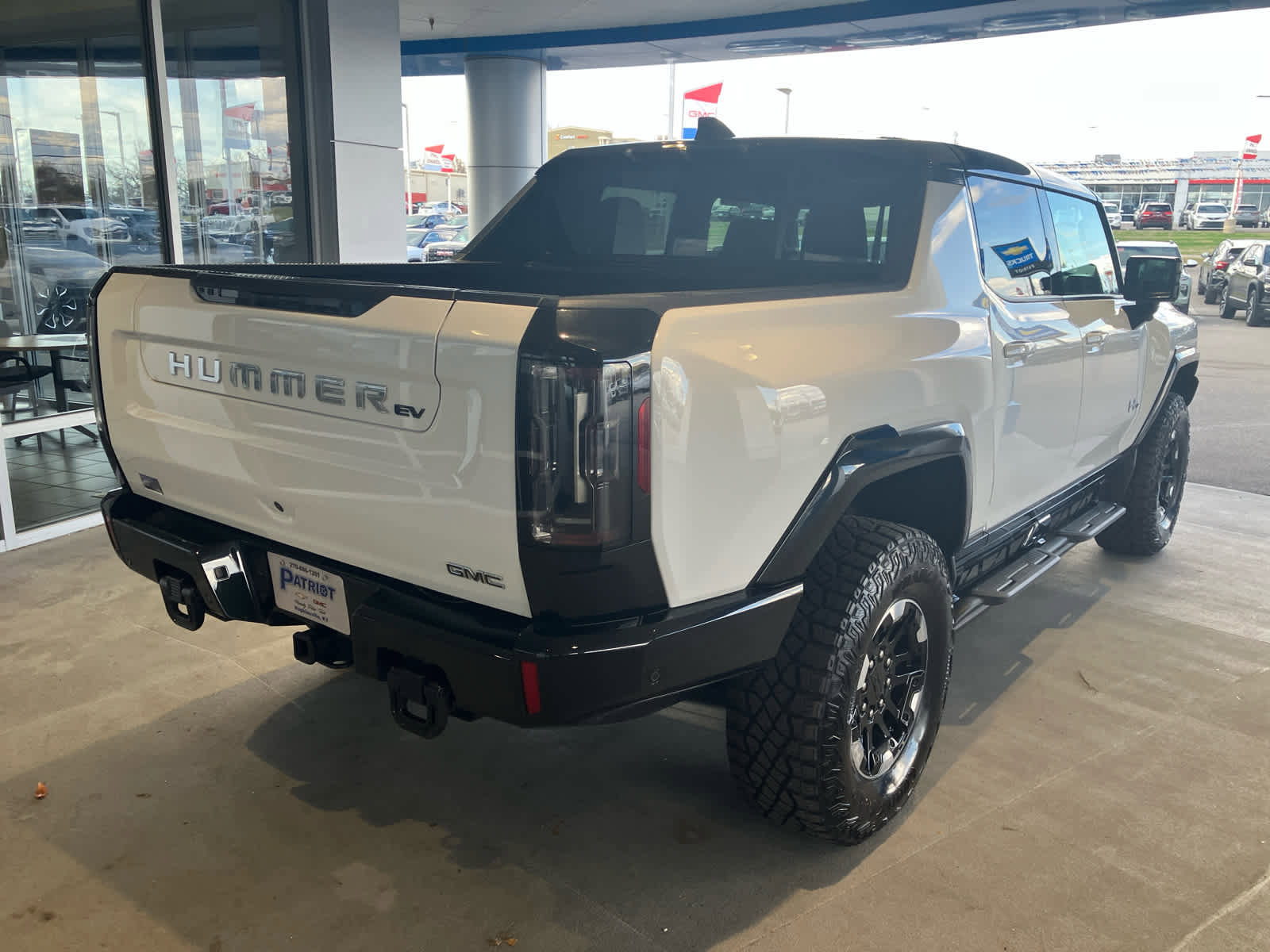 Used 2025 GMC Hummer EV 3X w/ Extreme Off-Road Package image 7