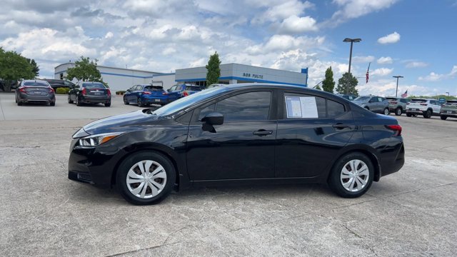 Used 2020 Nissan Versa S w/ Trunk Package FWD image 5