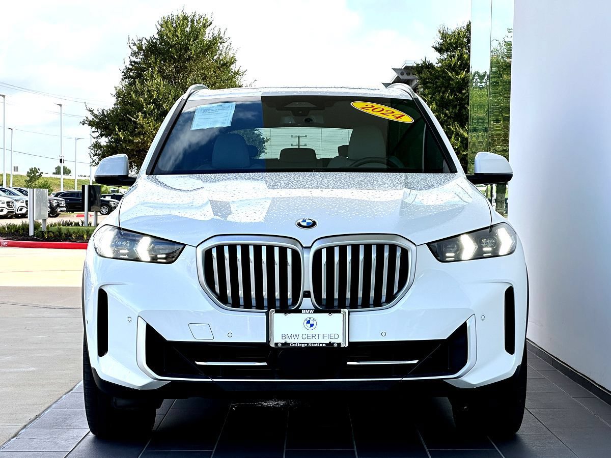 Certified 2024 BMW X5 sDrive40i w/ Parking Assistance Package RWD image 5