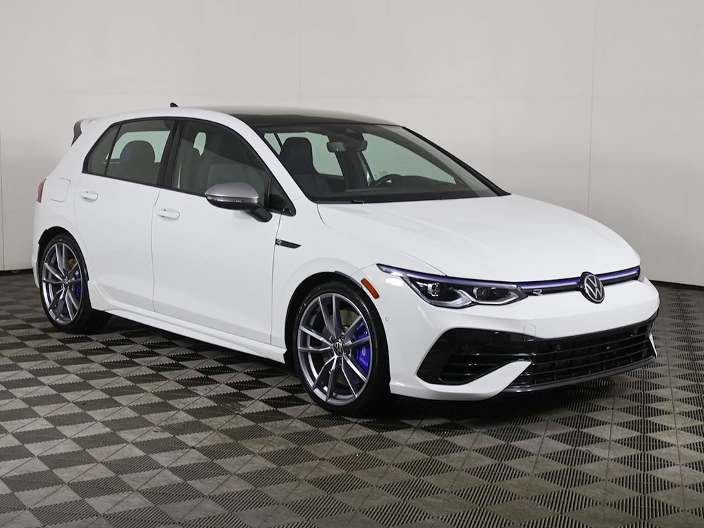 Used 2024 Volkswagen Golf R AWD/4WD image 2