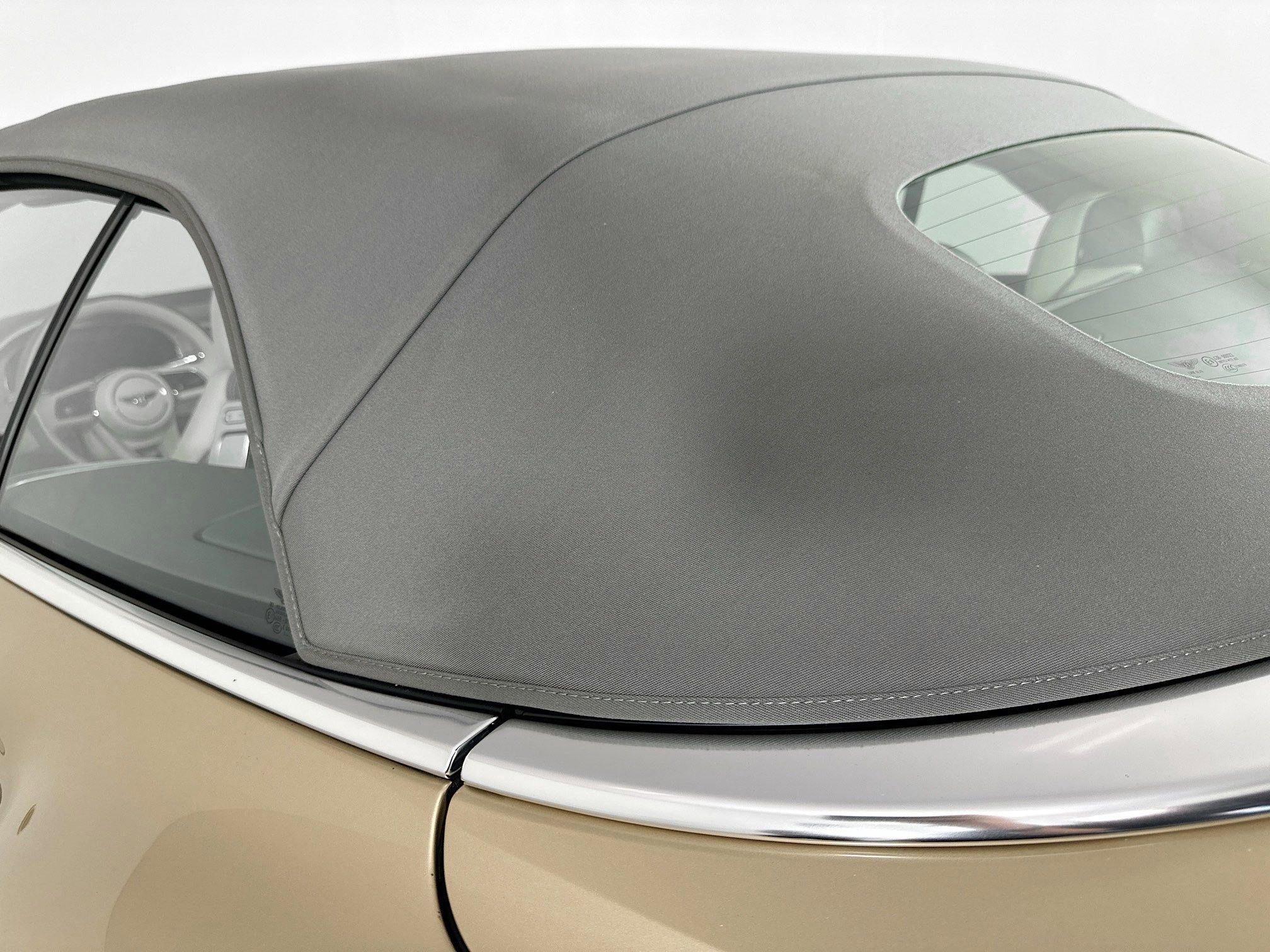 Certified 2023 Bentley Continental GT V8 AWD/4WD image 28