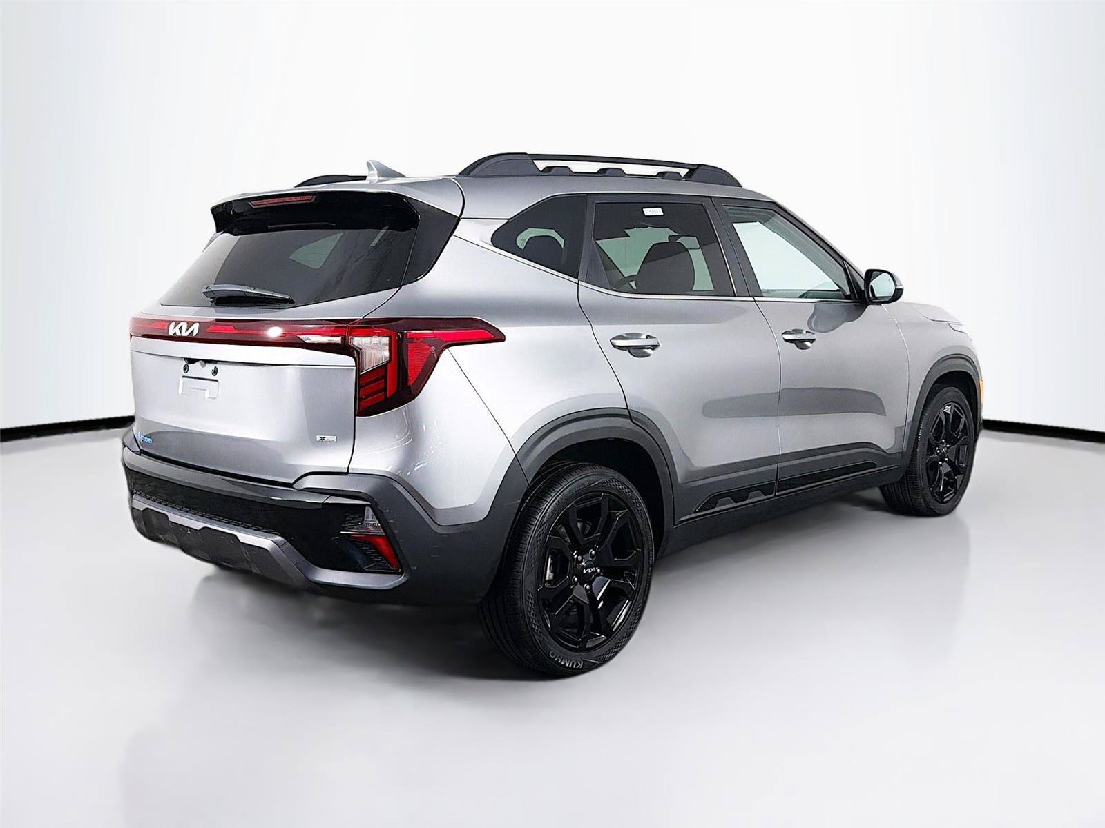 Used 2024 Kia Seltos X-Line AWD/4WD image 7
